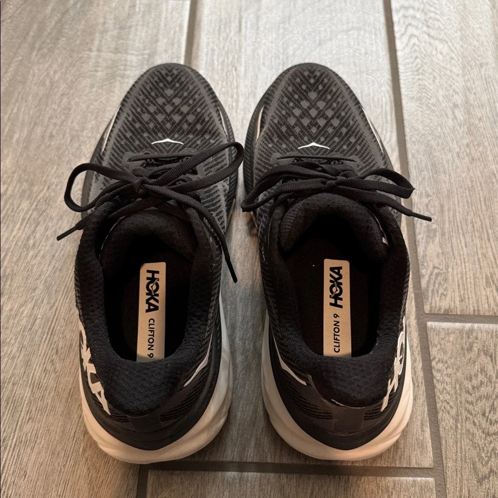 Hoka Clifton 9 Black and White Running Shoes - Picture 11 of 16
